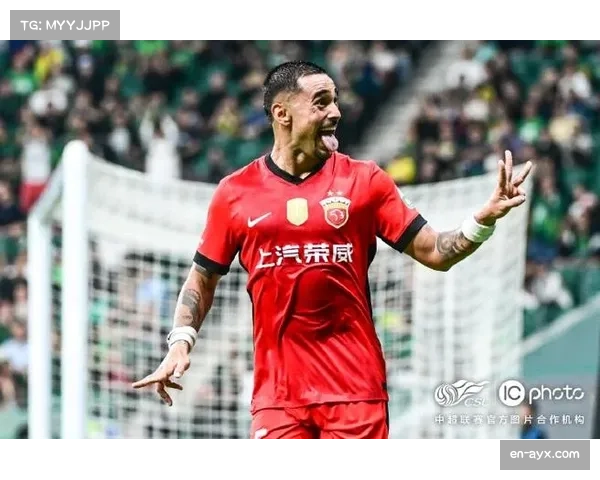 上海队备战关键时刻，加布里埃尔缺席训练，莱昂纳多单独准备