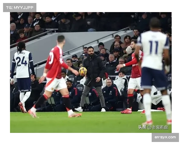 拜仁谈判引进费耶诺德19岁右后卫里德取得进展 英超球队亦参与竞争